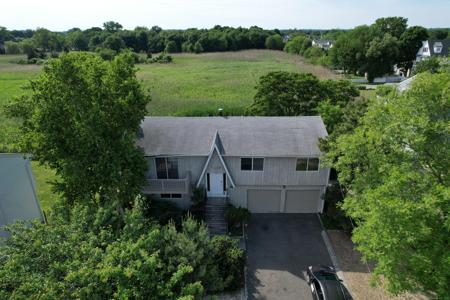 610 Fairfield Beach Road