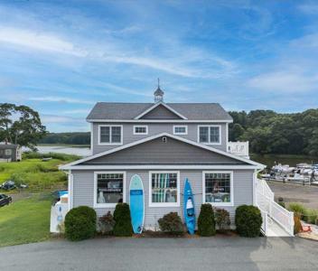 132 Shore Road