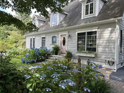 6 Rogers Drive