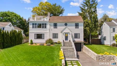 82 Lee Drive