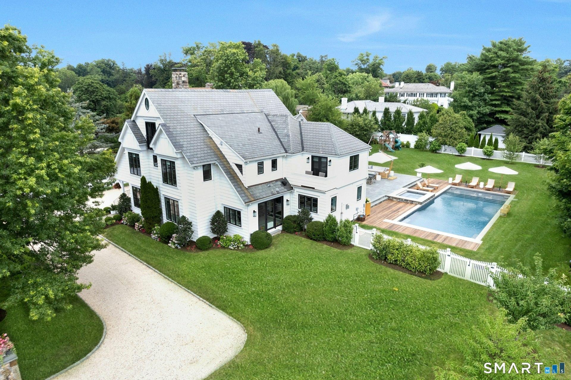 Image 3: Front with new pool