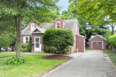 28 Carroll Street
