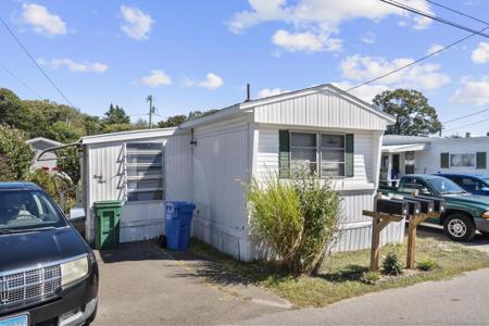 44 Linden Avenue North