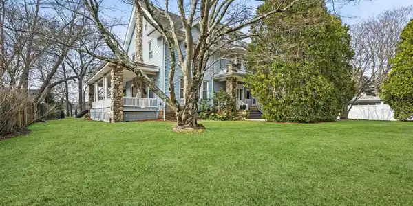 2646 Boston Post Road