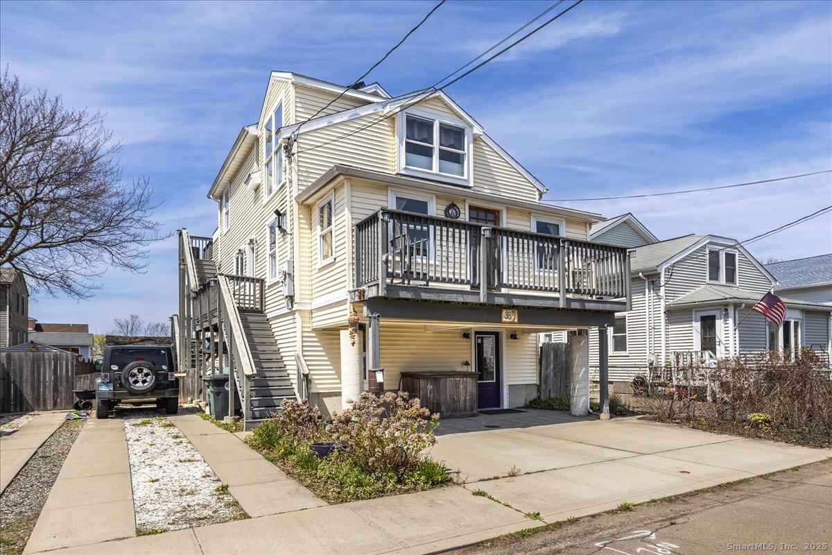 Image 1Front of House