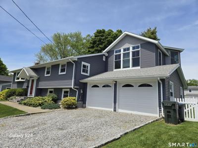 24 Indian Drive
