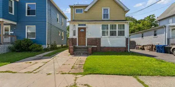 22 Hine Street