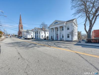 105 Huntington Street