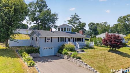 26 Crestwood Road