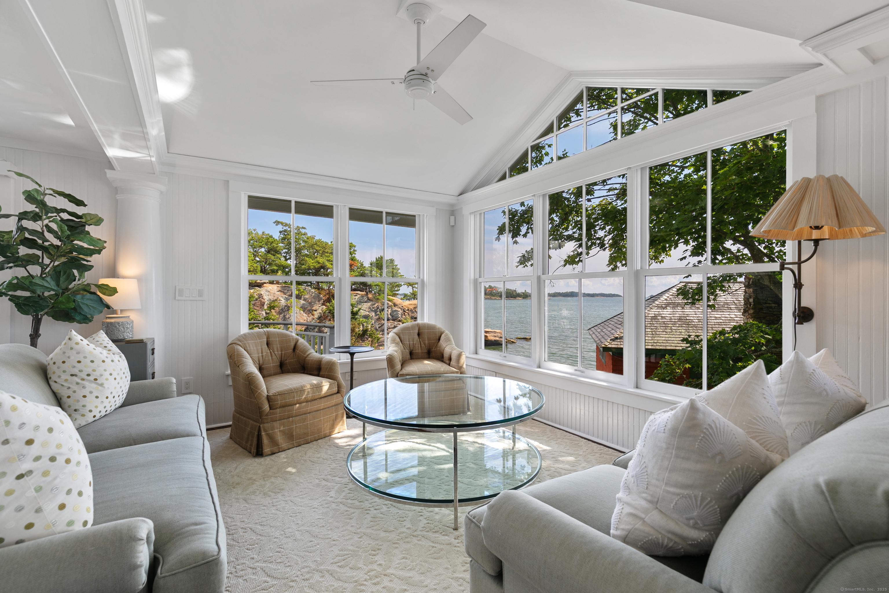 Image 4: First impression is a WOW! Vistas are spectacular!