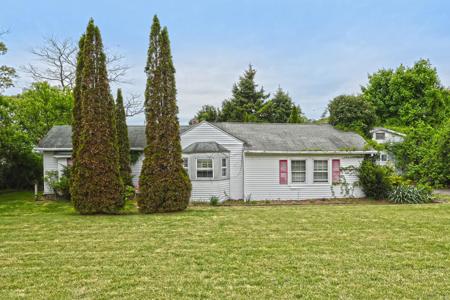 132 Hillside Avenue