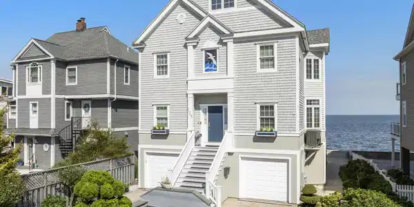 109 Hillside Avenue