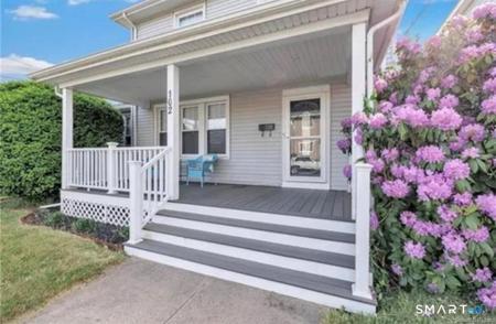 102 Peck Avenue