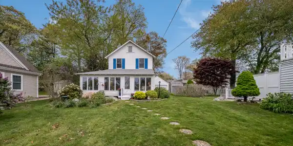 18 Hough Road