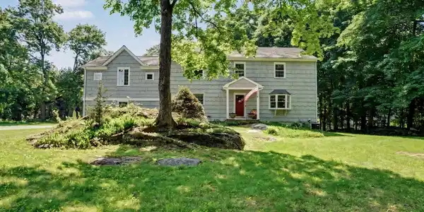 161 Old Kings Highway South