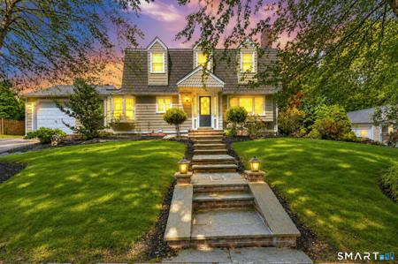 18 Woodhead Drive