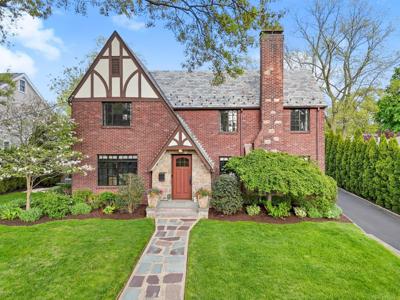 32 Carter Drive