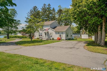 212-R Shore Road