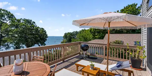 16 Whalers Point