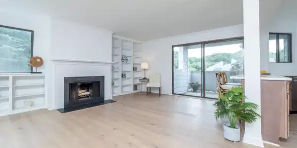 Image 4Living Room: Great open floor plan to design how one likes for everyday living.