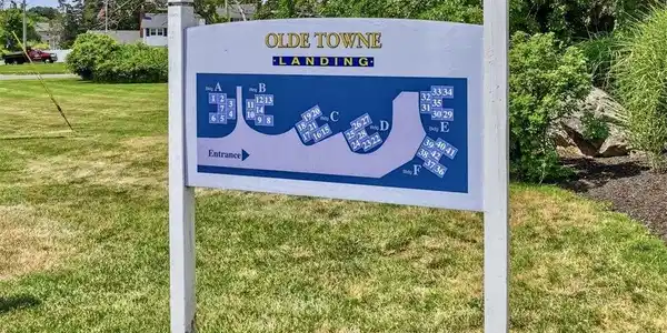 Image 3: Olde Towne Landing