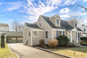 50 Forest Avenue