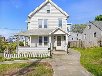 2 Quintard Avenue
