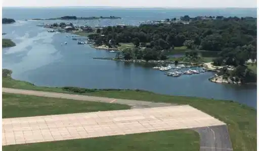 Image 3: Aerial View. Picture taken in the 80 s