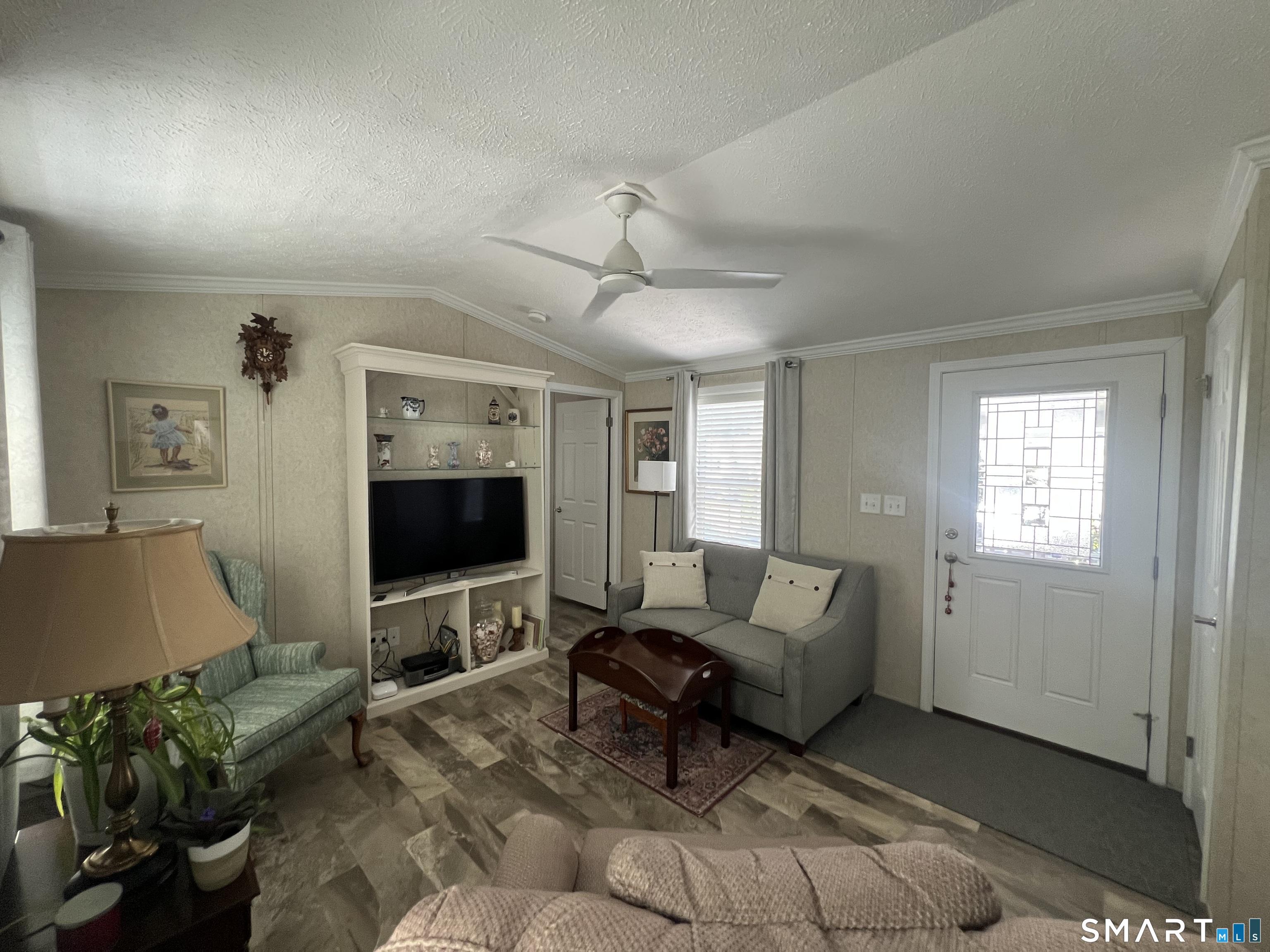 Image 3Living Room