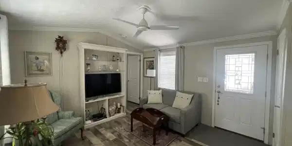 Image 3Living Room