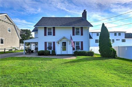 8 Crest Place