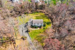 17 Turkey Hill Circle