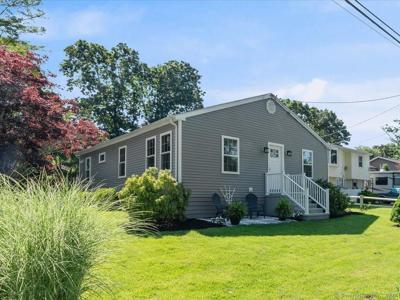 9 Clarence Avenue