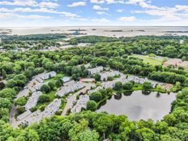 185 Rowayton Woods Drive