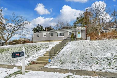 80 Snowapple Lane