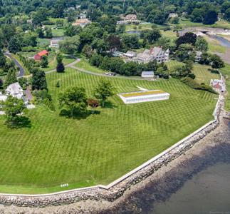 128 Beachside Avenue