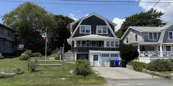 132 East Shore Avenue