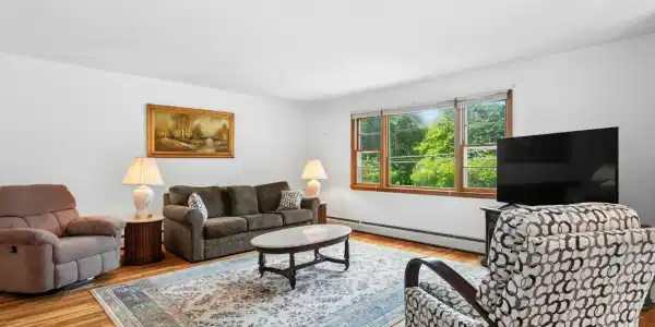 Image 3Living Room