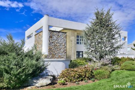 42 Spriteview Avenue