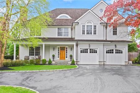 25 Sagamore Road