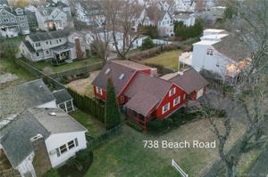 738 Beach Road
