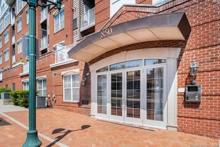 850 East Main Street