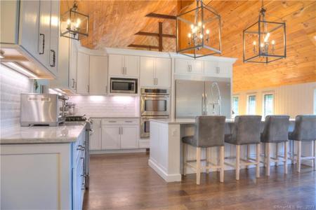 12 Rocky Ridge Road