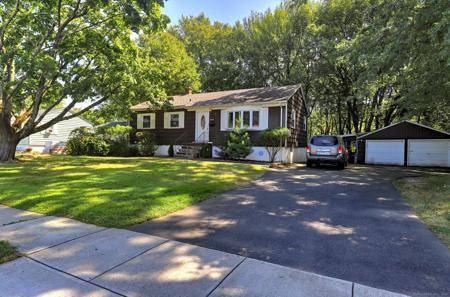 98 Baxter Lane