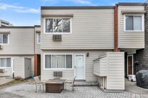 115 West Walk