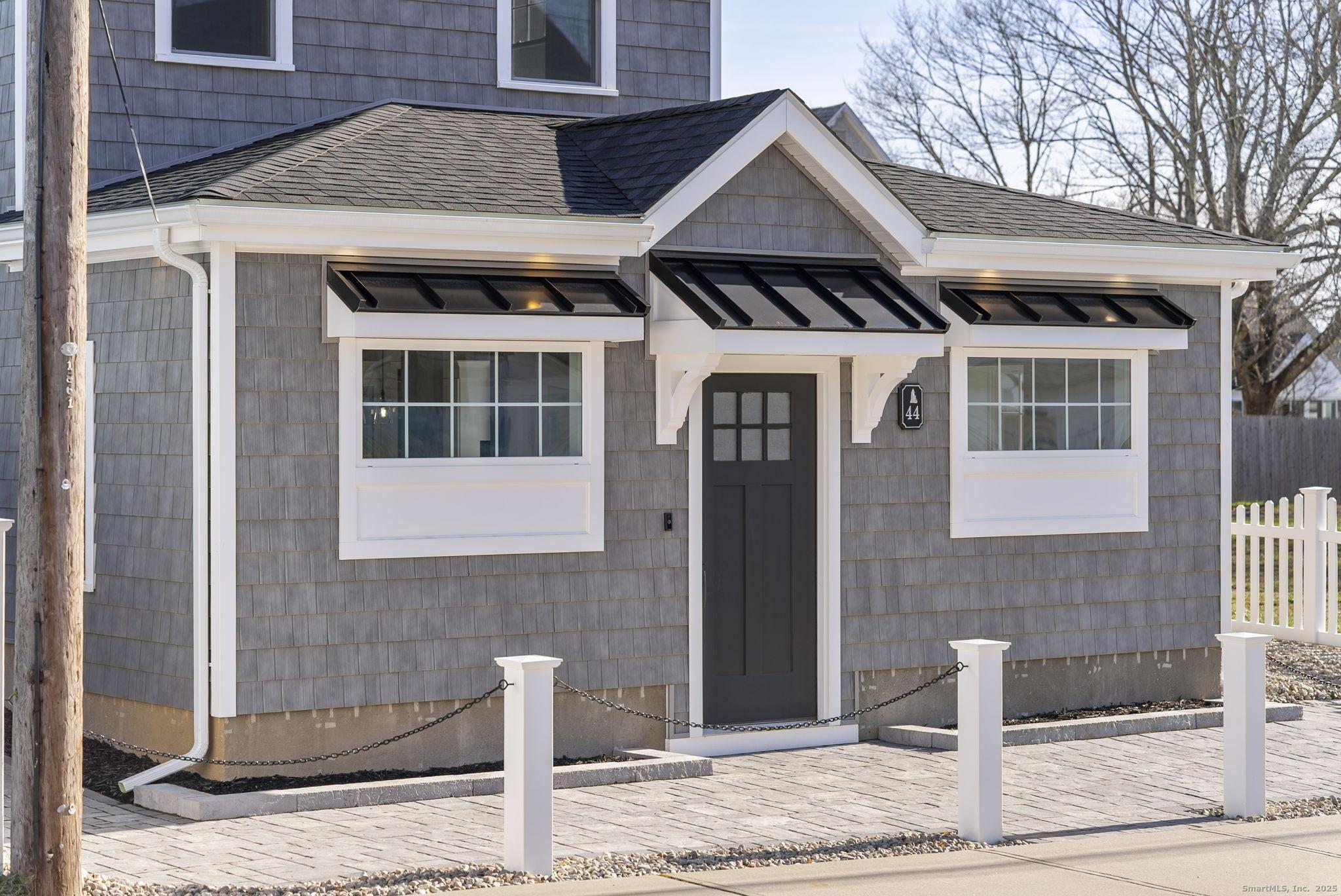 Image 2Front of House