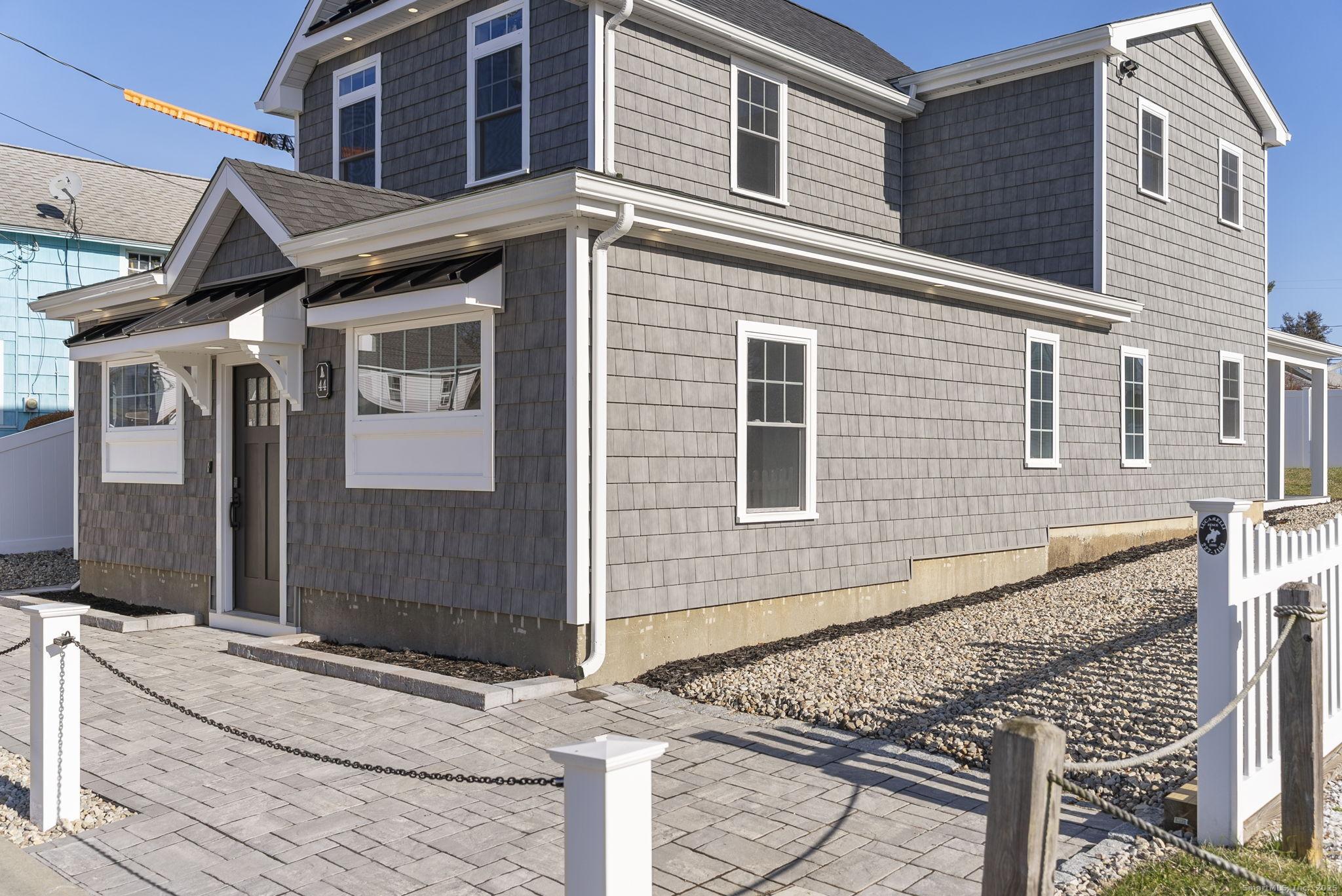 Image 4Side of Structure