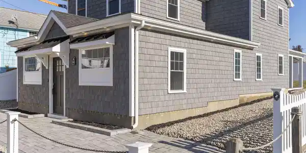 Image 4Side of Structure