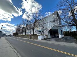 37 Greenwich Avenue