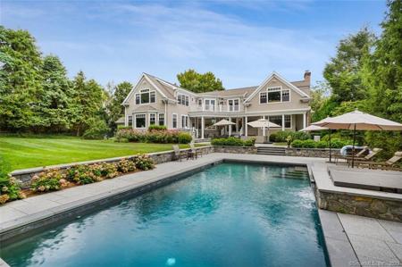 7 Burnham Hill